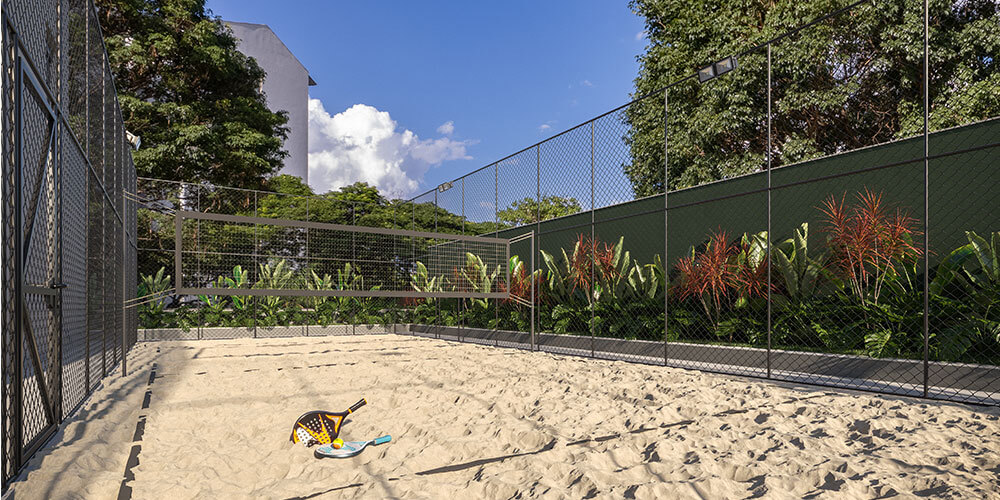 Flow Home — beach sports como diferencial de yield de locação Beach sports do Flow Home — quadra que eleva o ticket de locação no Jardim Tabaetê